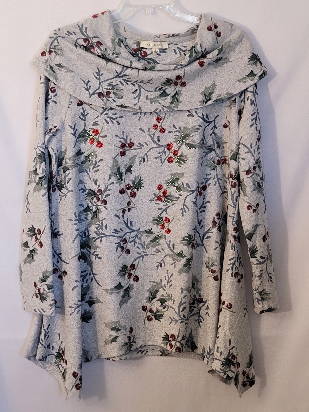 Astrology Cowl Neck Sweater with Holly & Berry Print Size L